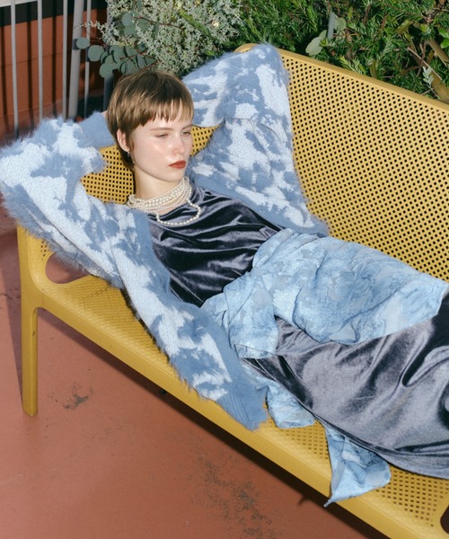 yae（ヤエ）の「2way flower feather cardigan／2ウェイフラワーフェザーニットカーディガン（カーディガン/ボレロ・レディース・レッド/ブラウン/ライトブルー・FREE）」の6枚目の写真