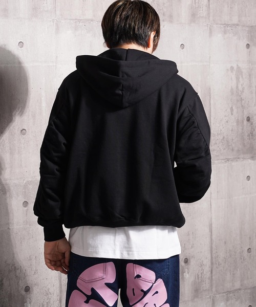 1111clothing(ワンフォークロージング)の「バルーンスリーブ ボックス ジップパーカー / Balloon Sleeve Box Zip Hoodie(パーカー・メンズ・ブラック/アッシュ/ダークブラウン・M/L)」の16枚目の写真