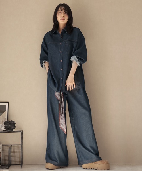 Ulysses（ユリシス）の「【セットアップ】オーバーシャツジャケット＆ワイドパンツwithベルトスカーフ（セットアップ・レディース・ネイビー/ブラウン・F）」の9枚目の写真