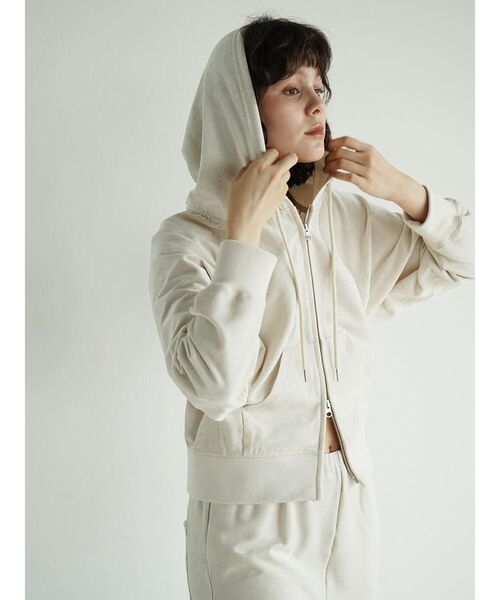 セール】Crushed velour double face parka（パーカー）｜FIKA