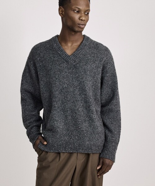 セール】Nicholas Low Gage V Neck Sweater（ニット/セーター