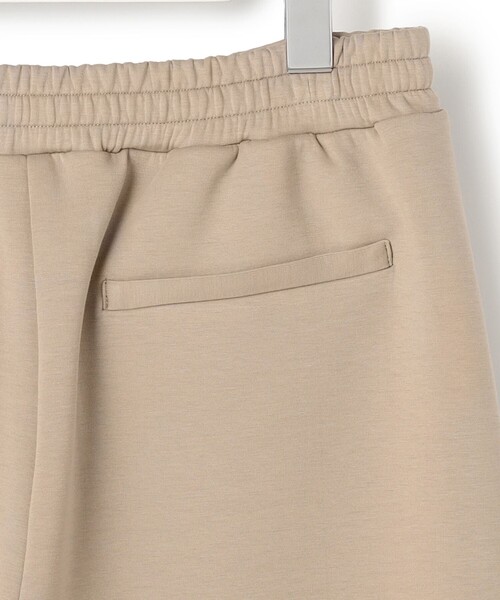 23区(ニジュウサンク)の「【洗える】コットンエアーダンボール 2WAY カーヴィー パンツ(その他パンツ・レディース・ブラック系/ベージュ系/グレー系・38/40)」の13枚目の写真