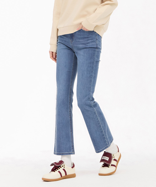 CHASECULT(チェイスカルト)の「女性ヒドゥンバンディングブーツカットエージン-スカイブルー(デニムパンツ・レディース・ブルー・70/74/67/76)」の5枚目の写真