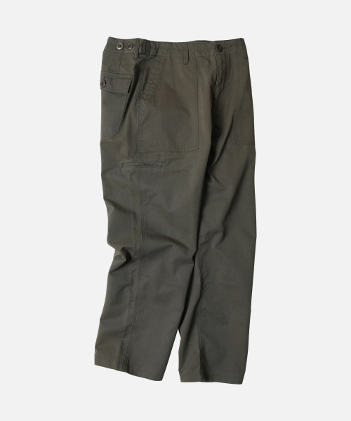 FRIZMWORKS(フリズムワークス)の「CN FATIGUE PANTS _ OLIVE(その他パンツ・メンズ・その他・MEDIUM/LARGE/X-LARGE/SMALL)」の2枚目の写真