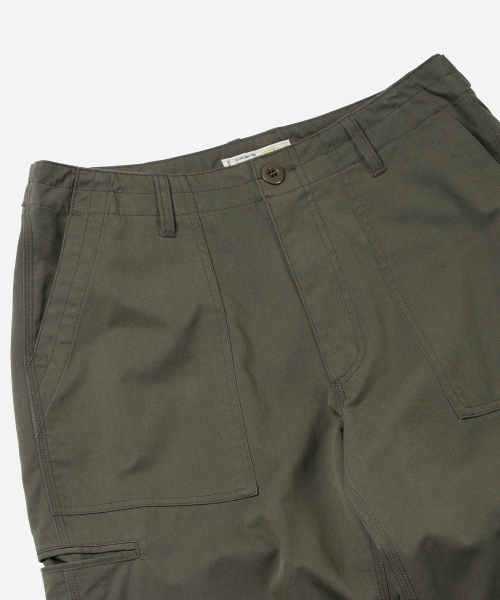 FRIZMWORKS(フリズムワークス)の「CN FATIGUE PANTS _ OLIVE(その他パンツ・メンズ・その他・MEDIUM/LARGE/X-LARGE/SMALL)」の4枚目の写真