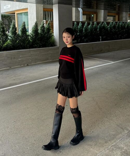 YOUHEE（ユヒ）の「TRACK KNIT PULLOVER BLACK（ニット/セーター・レディース・その他・FREE）」の10枚目の写真