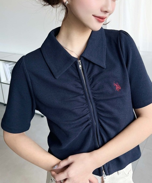 U.S. POLO ASSN.(ユーエスポロアッスン)の「moment+別注【U.S.POLO ASSN.】ワンポイント刺繍Wジップフロントギャザーえり付き半袖カーディガン(カーディガン/ボレロ・レディース・ブラック/杢グレー/アイボリー/ネイビー・L/M)」の7枚目の写真