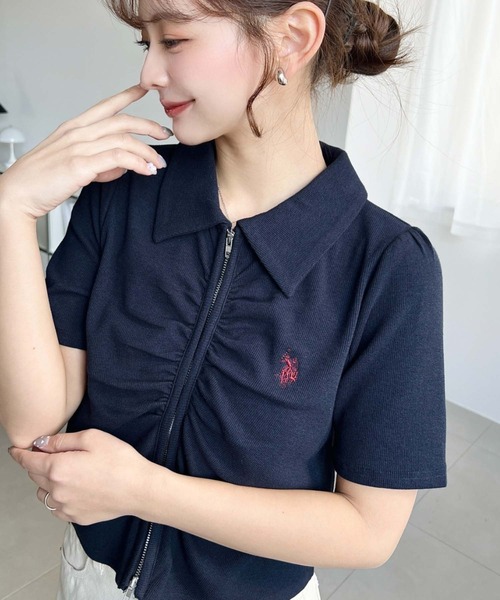U.S. POLO ASSN.(ユーエスポロアッスン)の「moment+別注【U.S.POLO ASSN.】ワンポイント刺繍Wジップフロントギャザーえり付き半袖カーディガン(カーディガン/ボレロ・レディース・ブラック/杢グレー/アイボリー/ネイビー・L/M)」の16枚目の写真