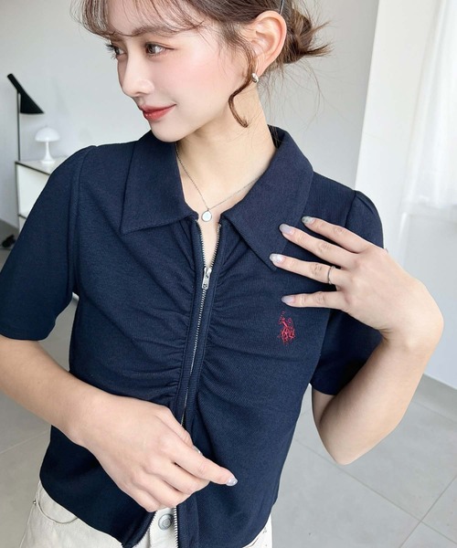 U.S. POLO ASSN.(ユーエスポロアッスン)の「moment+別注【U.S.POLO ASSN.】ワンポイント刺繍Wジップフロントギャザーえり付き半袖カーディガン(カーディガン/ボレロ・レディース・ブラック/杢グレー/アイボリー/ネイビー・L/M)」の15枚目の写真