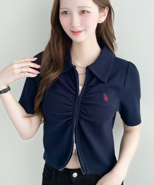 U.S. POLO ASSN.(ユーエスポロアッスン)の「moment+別注【U.S.POLO ASSN.】ワンポイント刺繍Wジップフロントギャザーえり付き半袖カーディガン(カーディガン/ボレロ・レディース・ブラック/杢グレー/アイボリー/ネイビー・L/M)」の8枚目の写真