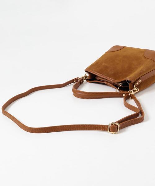 URBAN RESEARCH ROSSO WOMEN(アーバンリサーチ ロッソ)の「AULENTTI スエードスクエアBAG(ハンドバッグ・レディース・ライトブラウン/ベージュ系その他・-)」の9枚目の写真