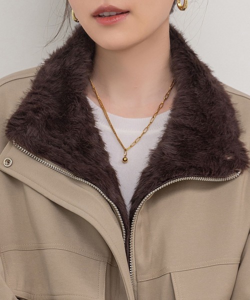 DAY CLOSET（デイ クローゼット）の「【2WAY/異素材MIX】首元まであったかファネルカラー。長袖ミリタリーボアブルゾン レディース（ブルゾン・レディース・ベージュ/カーキ・M/L）」の20枚目の写真