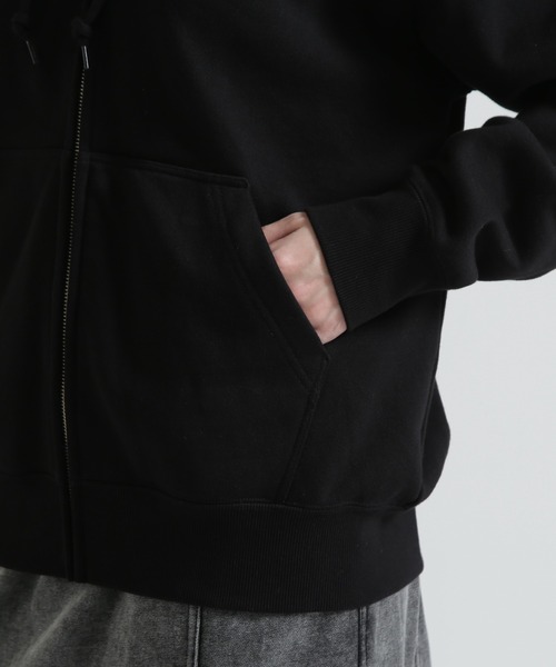 AVIREX(アヴィレックス)の「SAGARA CIRCLE LOGO TOMCAT ZIP PARKA(パーカー・レディース・ブラック/オートミール/パープル・F)」の13枚目の写真