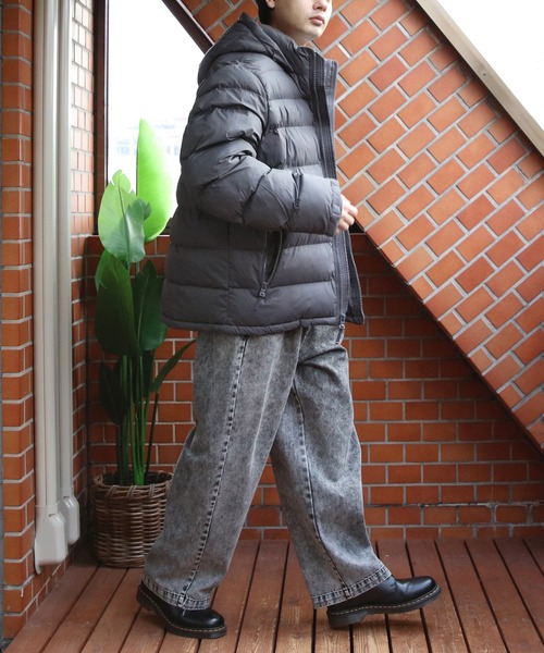 TOMMY HILFIGER（トミーヒルフィガー）の「TOMMY HILFIGER 中綿ジップジャケット（ダウンジャケット/コート・メンズ・ネイビー系1/ダークグリーン/ネイビー/トリコロール/ワインレッド/チャコールグレー/ブラック/ダークブラウン・SMALL/MEDIUM/X-LARGE/LARGE/XX-LARGE）」の18枚目の写真