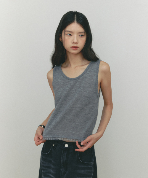 SSEMI(セミ)の「FRILLY WOOL SLEEVELESS KNIT(GR)(ベスト・レディース・ライトグレー・FREE)」の3枚目の写真