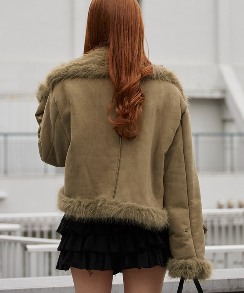 Chick（チック）の「Chin Strap Faux Fur Jacket / チンストラップ フェイクファージャケット（ブルゾン・レディース・ブラウン/グレー・FREE）」の11枚目の写真