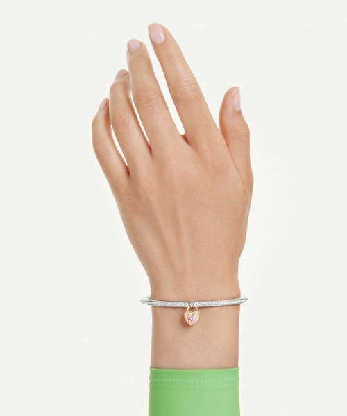 SWAROVSKI（スワロフスキー）の「【公式】【スワロフスキー】Idyllia バングル, ミックスカット, ハート, ピンク, ミックスメタル仕上げ（チョーカー・レディース・ピンク・M）」の2枚目の写真