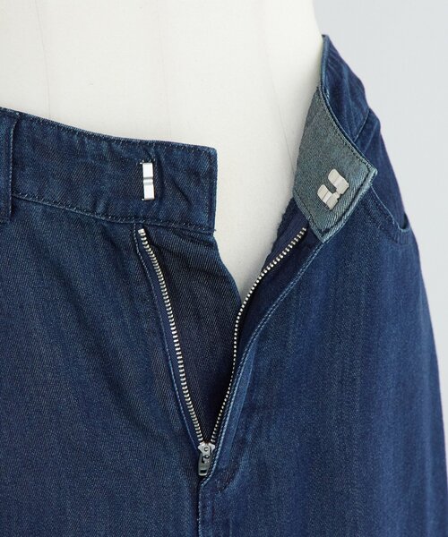 BEARDSLEY（ビアズリー）の「トロミデニムタイトスカート（スカート・レディース・インディゴブルー・FREE）」の17枚目の写真