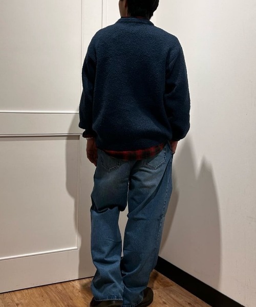 BACK NUMBER（バックナンバー）の「【BACK NUMBER】ダブルジャガードロゴクルーネックセーター (大胆ロゴ / リラックスフィット / 柔らかい素材 / 多彩な色合い)（ニット/セーター・メンズ・オフホワイト/ネイビー/グリーン・S/M/L/XL）」の13枚目の写真