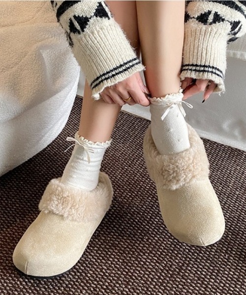 Vipoa（ヴィポア）の「フリーススリッポン（スリッポン・レディース・ベージュ/ブラウン/アイボリー・LARGE/MEDIUM/SMALL）」の4枚目の写真