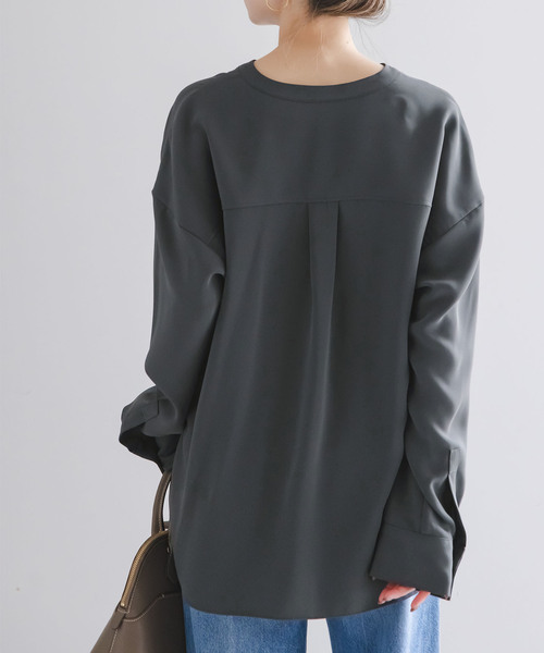 Noble（ノーブル）の「《追加・WEB限定カラー》ワークディテールドレープシャツ（シャツ/ブラウス・レディース・ホワイト系その他/ベージュ系その他/カーキ/チャコールグレー・FREE）」の11枚目の写真