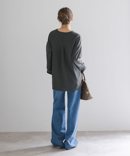 Noble（ノーブル）の「《追加・WEB限定カラー》ワークディテールドレープシャツ（シャツ/ブラウス・レディース・ホワイト系その他/ベージュ系その他/カーキ/チャコールグレー・FREE）」の13枚目の写真