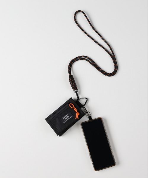 Right-on（ライトオン）の「【Right-on Basic】ネックストラップ付きミニウォレット (機能性 / 軽量 / カジュアルデザイン / 収納力)（ショルダーバッグ・メンズ・ベージュ/ブルー/ブラック・ONE SIZE）」の2枚目の写真