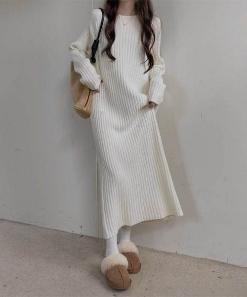 Flugge(フラッジー)の「ロングニットワンピース(ワンピース・レディース・アイボリー/ブラック・MEDIUM/LARGE)」の3枚目の写真