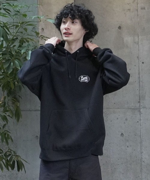 BEN DAVIS(ベンデイビス)の「【BEN DAVIS/ベンデイビス】【インパクト抜群のマルチワッペン】プルオーバーパーカー 豪華な振り刺繍 フードロゴデザイン(パーカー・メンズ・ブラック/杢グレー・X-LARGE/MEDIUM/LARGE)」の7枚目の写真