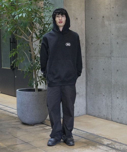 BEN DAVIS(ベンデイビス)の「【BEN DAVIS/ベンデイビス】【インパクト抜群のマルチワッペン】プルオーバーパーカー 豪華な振り刺繍 フードロゴデザイン(パーカー・メンズ・ブラック/杢グレー・X-LARGE/MEDIUM/LARGE)」の6枚目の写真