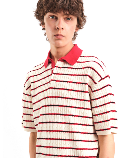 POKER FACE（ポーカーフェイス）の「CABLE RUGBY HALF SLEEVE KNIT IVORY/RED（ポロシャツ・レディース・その他・46/48/50）」の2枚目の写真