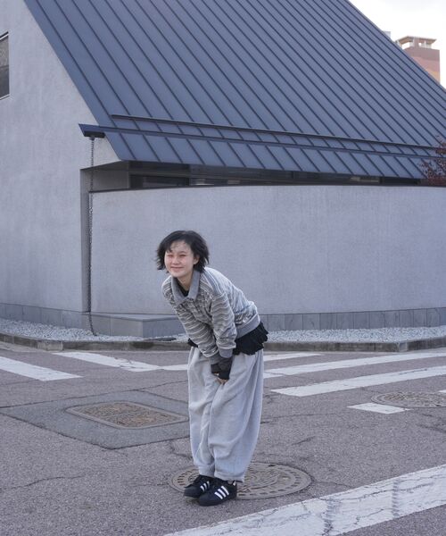 KIJIKO(キジコ)の「ke304-Stripe Collar Knit Gray(ニット/セーター・レディース・グレー・FREE)」の6枚目の写真