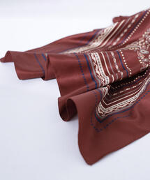 NATURAL BEAUTY BASIC（ナチュラルビューティーベーシック）の「【Oggi.jp掲載】アーバンペイズリーリバーシブルスカーフ（バンダナ/スカーフ）」