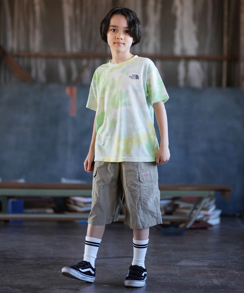 THE NORTH FACE（ザノースフェイス）の「スプレーダイ Tシャツ NTJ32604（Tシャツ/カットソー・キッズ・パープル系/イエロー系・160cm/150cm/140cm/130cm）」の11枚目の写真
