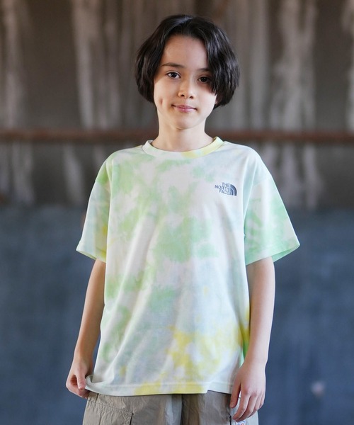 THE NORTH FACE（ザノースフェイス）の「スプレーダイ Tシャツ NTJ32604（Tシャツ/カットソー・キッズ・パープル系/イエロー系・160cm/150cm/140cm/130cm）」の9枚目の写真