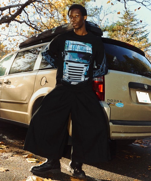 PLEASURES（プレジャー）の「PLEASURES/プレジャーズ SEMI HEAVYWEIGHT LONG SLEEVE デジタルプリント ロングスリーブ Tシャツ ロンT 2026年春夏（Tシャツ/カットソー・メンズ・ブラック・M/L/XL）」の18枚目の写真