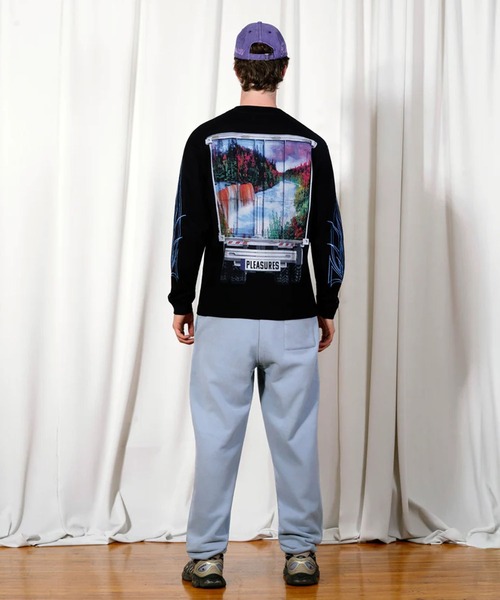 PLEASURES（プレジャー）の「PLEASURES/プレジャーズ SEMI HEAVYWEIGHT LONG SLEEVE デジタルプリント ロングスリーブ Tシャツ ロンT 2026年春夏（Tシャツ/カットソー・メンズ・ブラック・M/L/XL）」の20枚目の写真