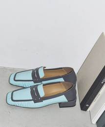 GRISE（グリーズ）の「GRISEレザースクエアギャザーローファー（ローファー）」