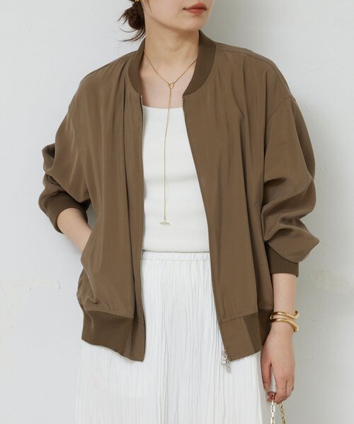 GALLARDAGALANTE（ガリャルダガランテ）の「サテンブルゾン（ブルゾン・レディース・カーキ/ベージュ・FREE）」の2枚目の写真