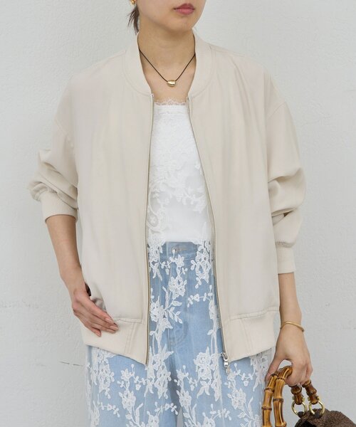 GALLARDAGALANTE（ガリャルダガランテ）の「サテンブルゾン（ブルゾン・レディース・カーキ/ベージュ・FREE）」の3枚目の写真