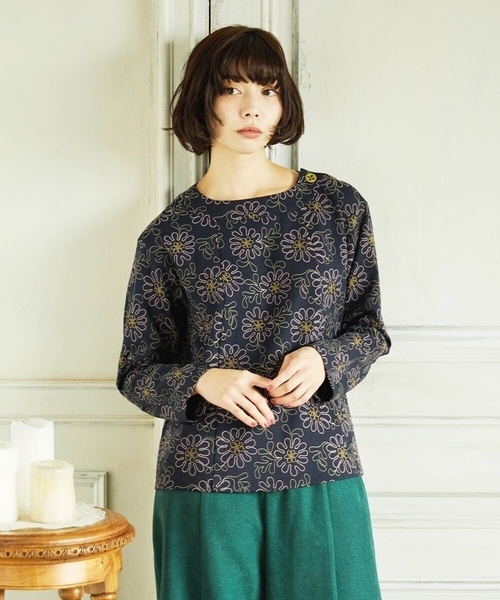 セール】Crisantemo curvo フラワー総刺繍カットソー（Tシャツ