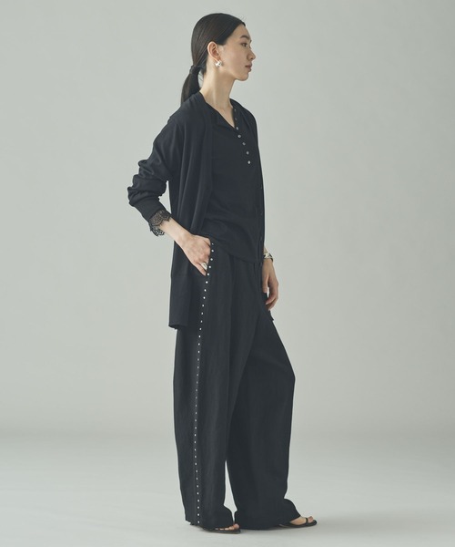 Curensology（カレンソロジー）の「Curensology(カレンソロジー)/ファインコットンＶネックカーディガン（カーディガン/ボレロ・レディース・ブラック/アイボリー/ブラウン・FREE）」の9枚目の写真