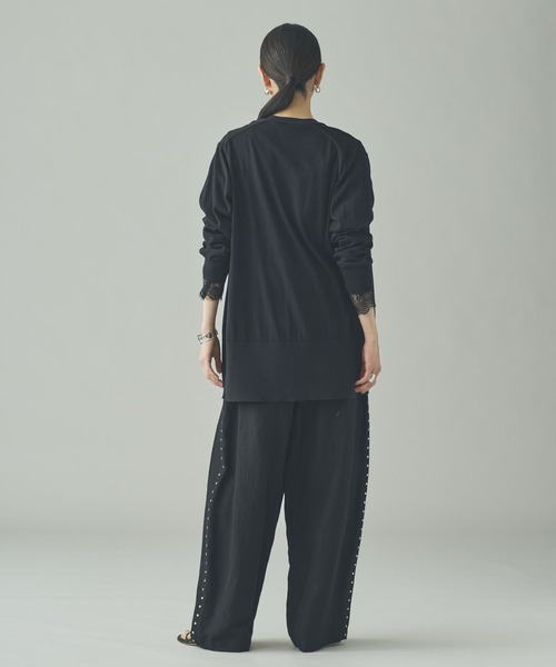 Curensology（カレンソロジー）の「Curensology(カレンソロジー)/ファインコットンＶネックカーディガン（カーディガン/ボレロ・レディース・ブラック/アイボリー/ブラウン・FREE）」の10枚目の写真