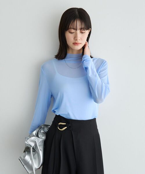 YECCA VECCA(イェッカヴェッカ)の「ハイネックシアートップス(Tシャツ/カットソー・レディース・オフホワイト/ブラック/ブルー・FREE)」の3枚目の写真