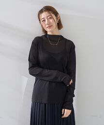 ハイネックシアートップス