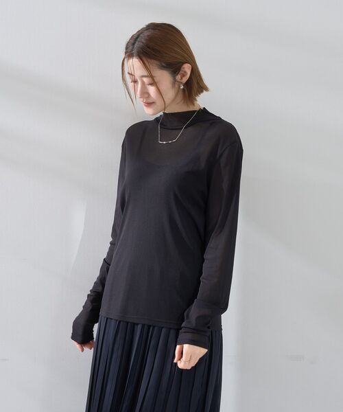 YECCA VECCA(イェッカヴェッカ)の「ハイネックシアートップス(Tシャツ/カットソー・レディース・オフホワイト/ブラック/ブルー・FREE)」の16枚目の写真