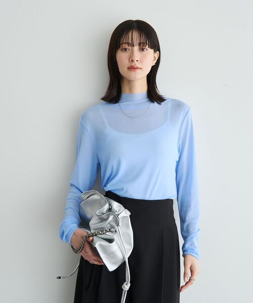 YECCA VECCA(イェッカヴェッカ)の「ハイネックシアートップス(Tシャツ/カットソー・レディース・オフホワイト/ブラック/ブルー・FREE)」の8枚目の写真