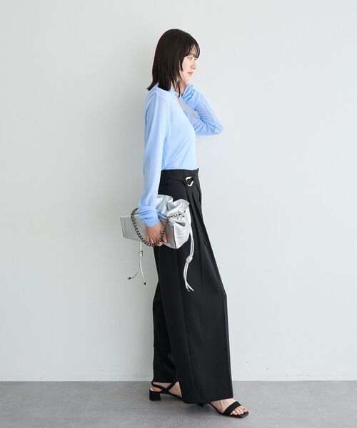 YECCA VECCA(イェッカヴェッカ)の「ハイネックシアートップス(Tシャツ/カットソー・レディース・オフホワイト/ブラック/ブルー・FREE)」の12枚目の写真