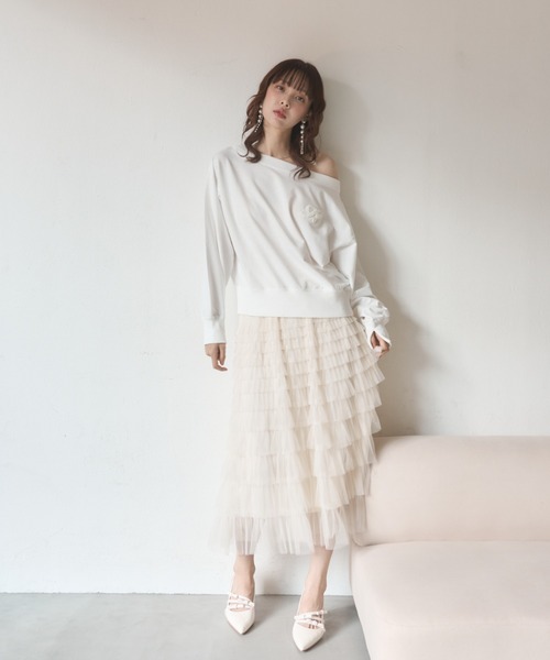 Nadana(ナダナ)の「ワンポイントオフショルプルオーバー(Tシャツ/カットソー・レディース・ホワイト/ネイビー・FREE)」の8枚目の写真