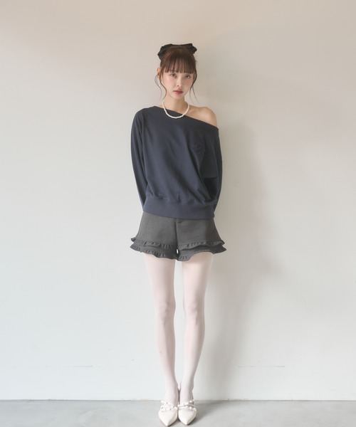 Nadana(ナダナ)の「ワンポイントオフショルプルオーバー(Tシャツ/カットソー・レディース・ホワイト/ネイビー・FREE)」の15枚目の写真